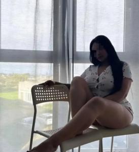 614947428: Chica busca chico en Murcia