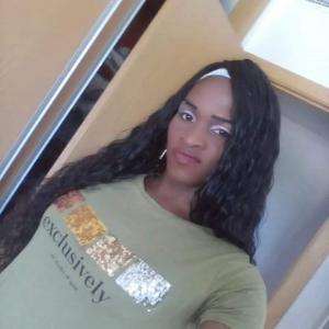 615238821: Chico busca chica en Sevilla