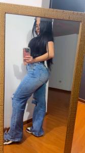 613609172: Chica busca chico en Barcelona