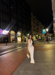 627339230: Chica busca chico en Zaragoza