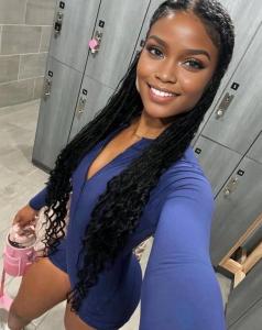 664254362: Chica busca chico en Málaga