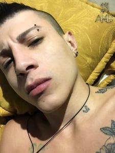 614836400: Chico busca chica en Tarragona