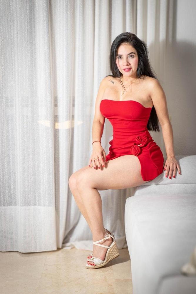 633488661: Chica busca chico en Tenerife