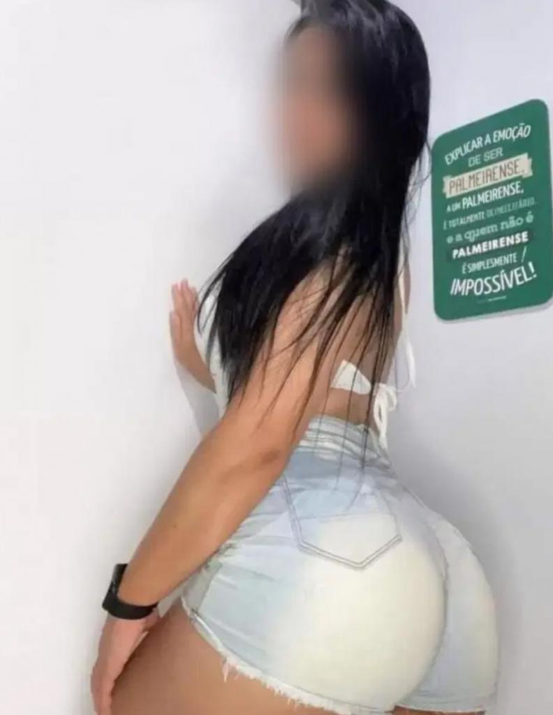 641488965: Chica busca chico en Madrid