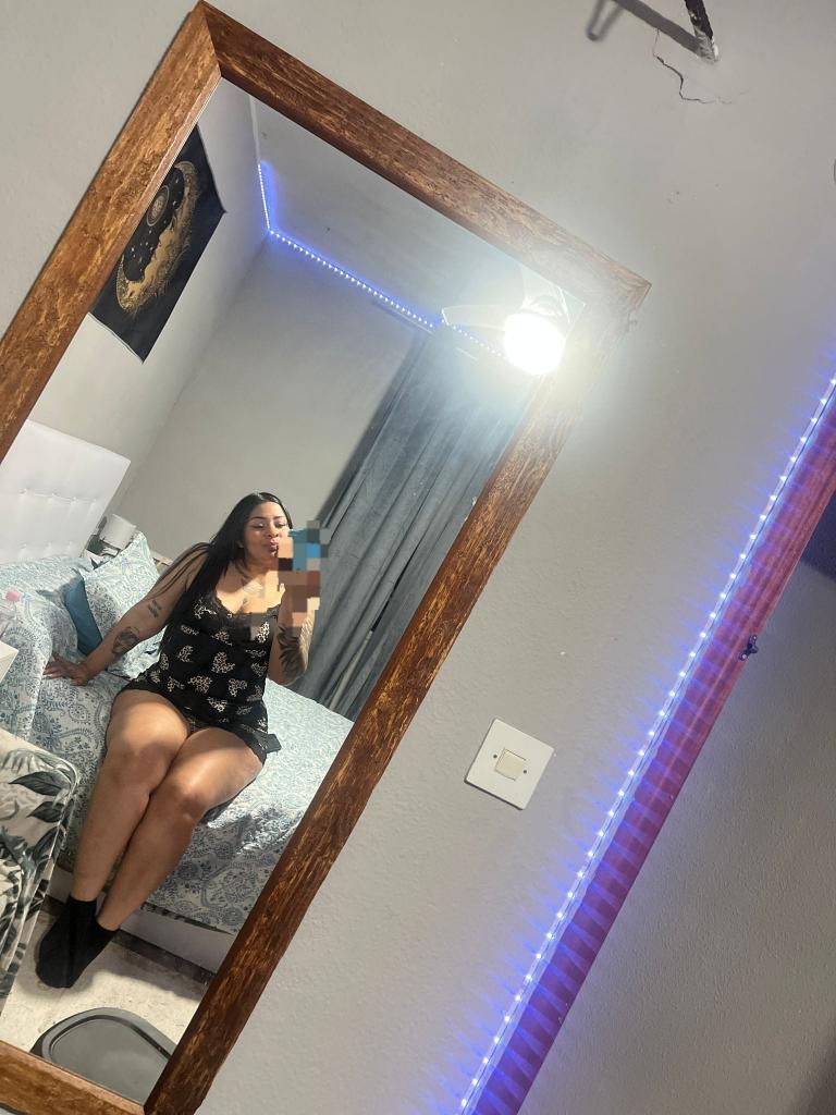 Chica busca chico en Alicante: 