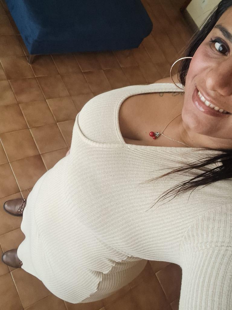 624535542: Chica busca chico en Gerona