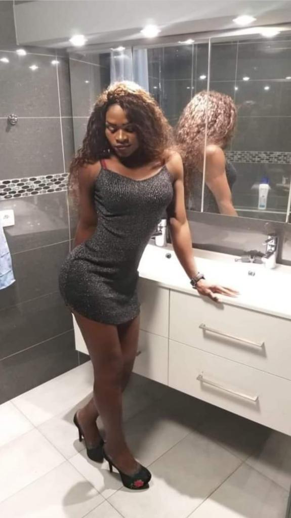 615238821: Chico busca chica en Sevilla