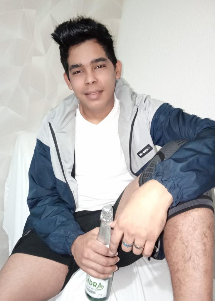 666757135: Chico busca chica en Toledo