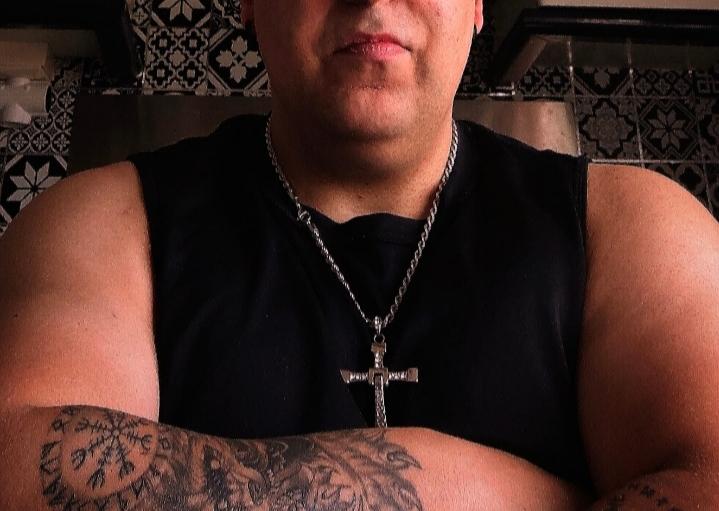 Chico busca chica en La Coruña: 