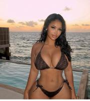 641422330: Chica busca chico en Gerona