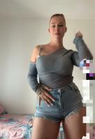 614957437: Chica busca chico en Valencia