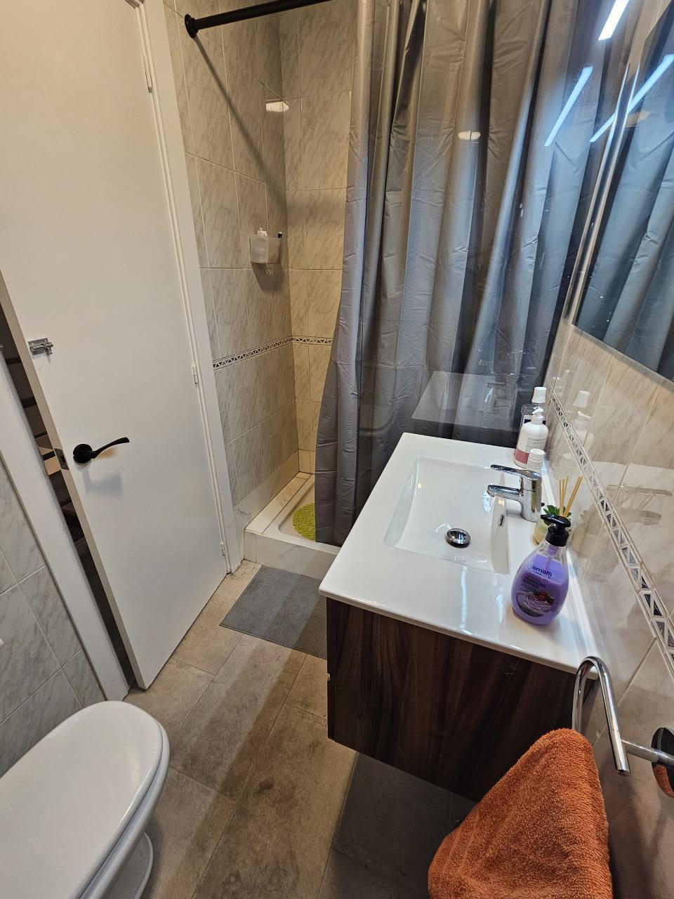 667272672:  en Barcelona