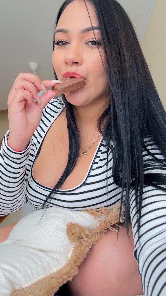 Chica busca chico en Lugo: Chica busca chico