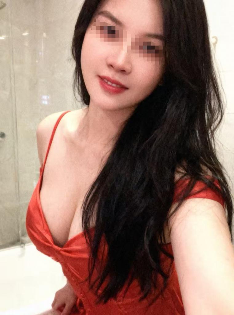 651868860: Chica busca chico en Madrid