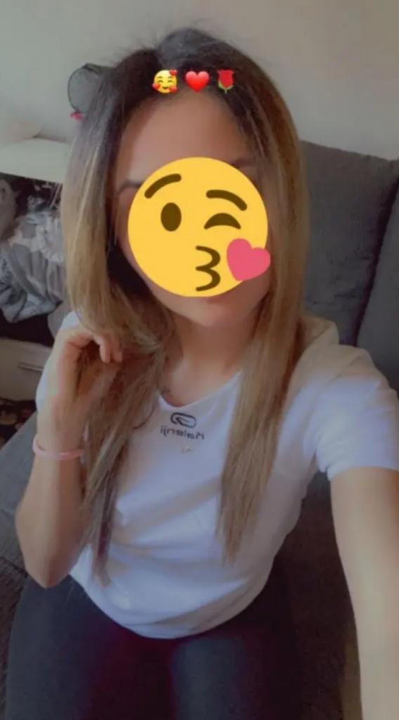 604296751: Chica busca chico en Cádiz