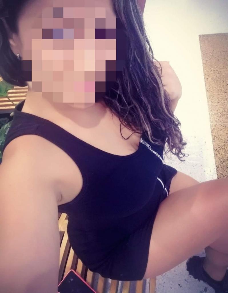 674818986: Chica busca chico en Murcia