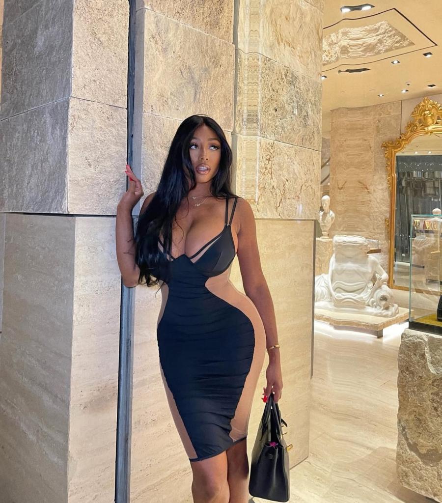 643550582: Chica busca chico en Murcia