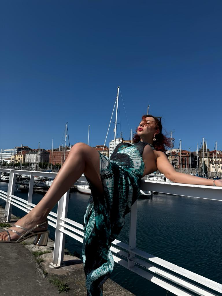 657505124: Transexual en Navarra