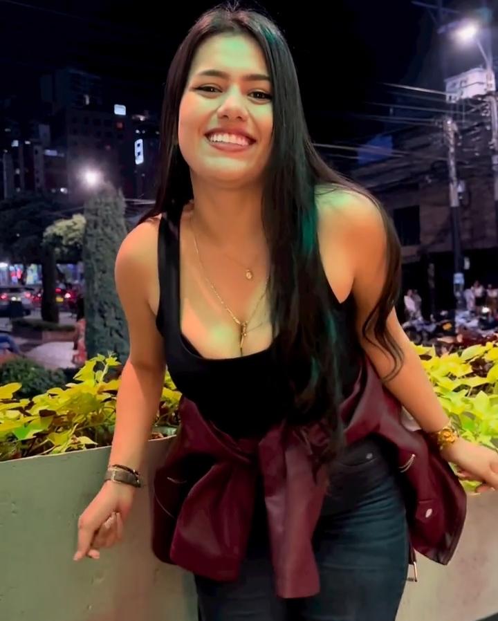 Chica busca chico en Cádiz: 