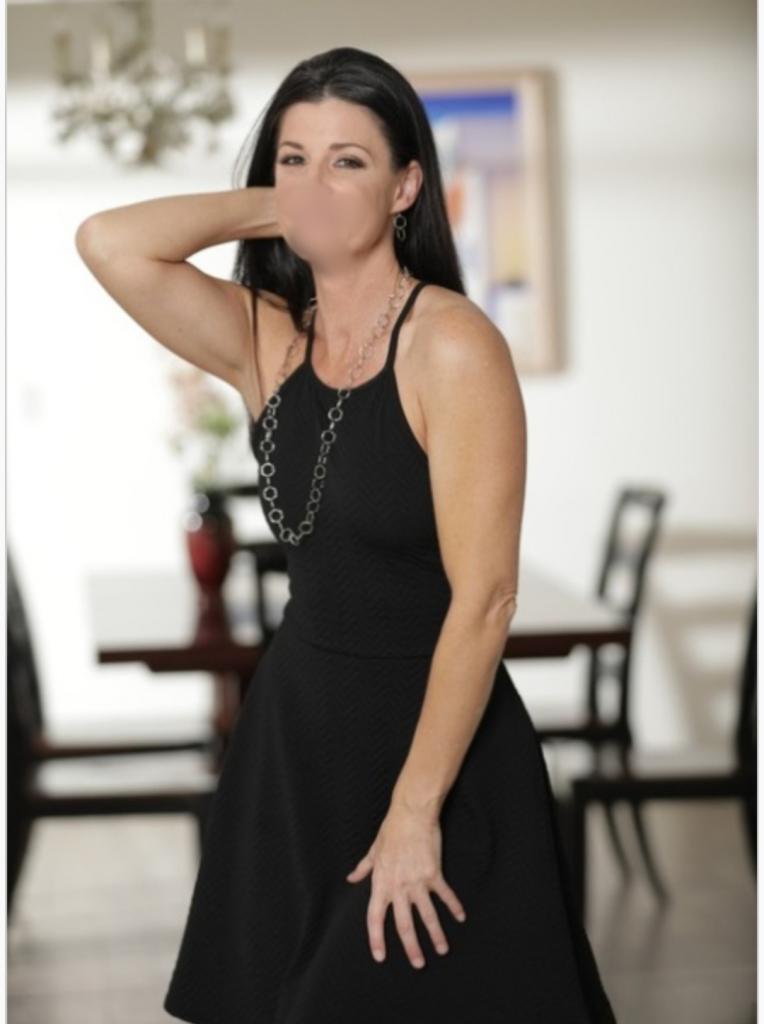 646277918: Chica busca chico en La Coruña