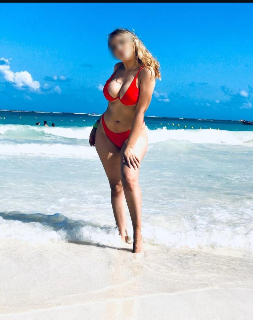 Chica busca chico en Almería: 