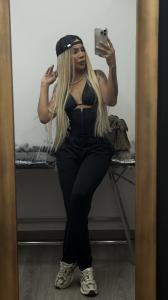 673918478: Chica busca chico en Gerona