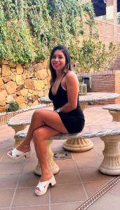 694227779: Chica busca chico en Sevilla
