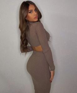 631382256: Chica busca chico en Málaga