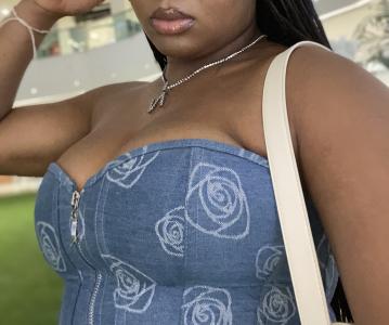 672530012: Chica busca chico en Málaga