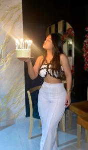 711210410: Chica busca chico en Cádiz