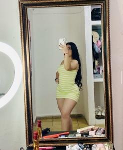 604958274: Chica busca chico en Sevilla
