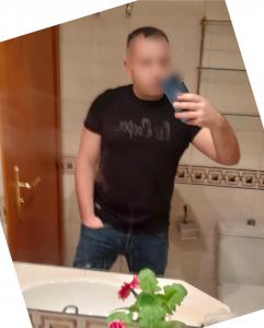 642015686: Chico busca chica en Zaragoza