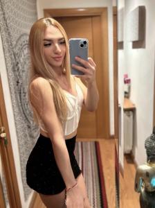 641090148: Transexual en Zaragoza