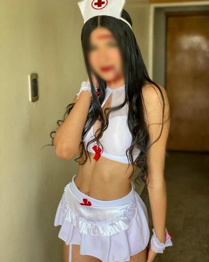 613906529: Chica busca chico en Madrid