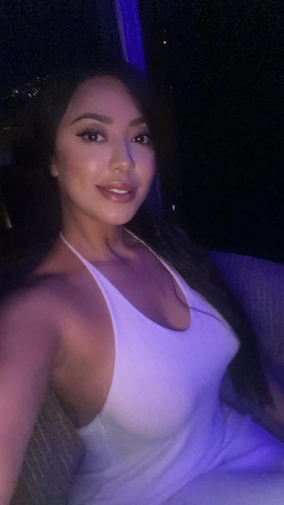 642781550: Chica busca chico en Sevilla