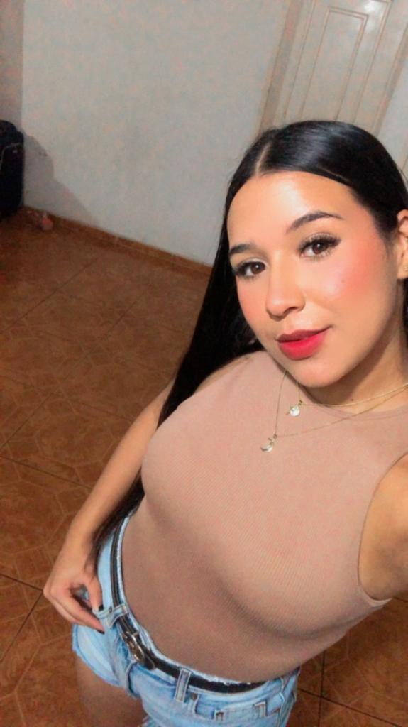 662028867: Chica busca chico en Cáceres