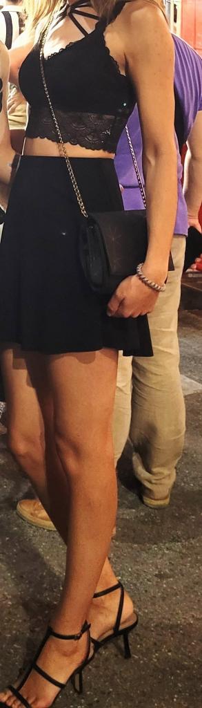 636701405: Chica busca chico en Madrid