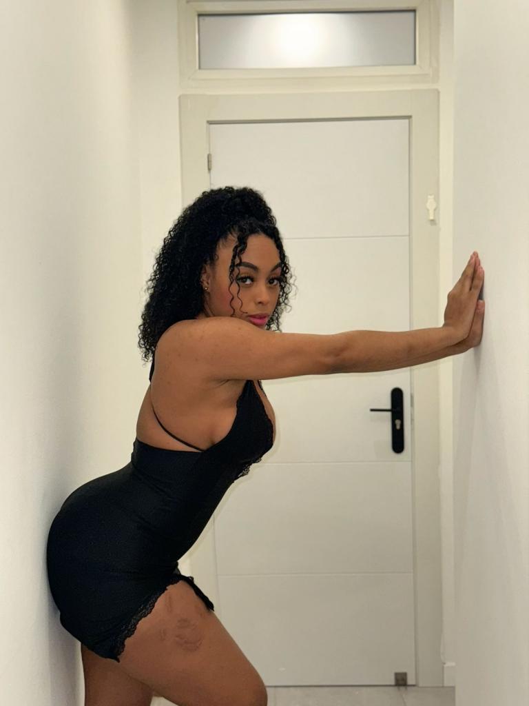 Chica busca chico en Barcelona: 