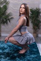 667637729: Chica busca chico en Barcelona