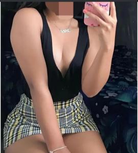 665329728: Chica busca chico en Málaga