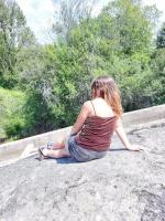 643964542: Chica busca chico en Segovia