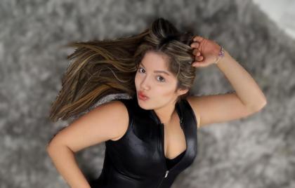 670498694: Chica busca chico en Cádiz