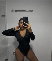 667519745: Chica busca chico en Albacete