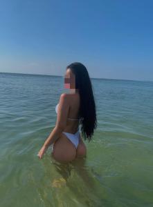 664026494: Chica busca chico en Tarragona