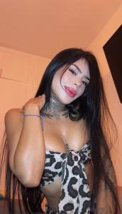 654353903: Chica busca chico en Ibiza