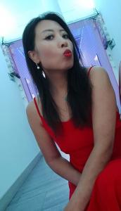 644704680: Chica busca chico en Barcelona