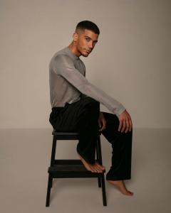 658168866: Chico busca chica en Madrid