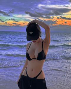 615872456: Chica busca chico en Burgos