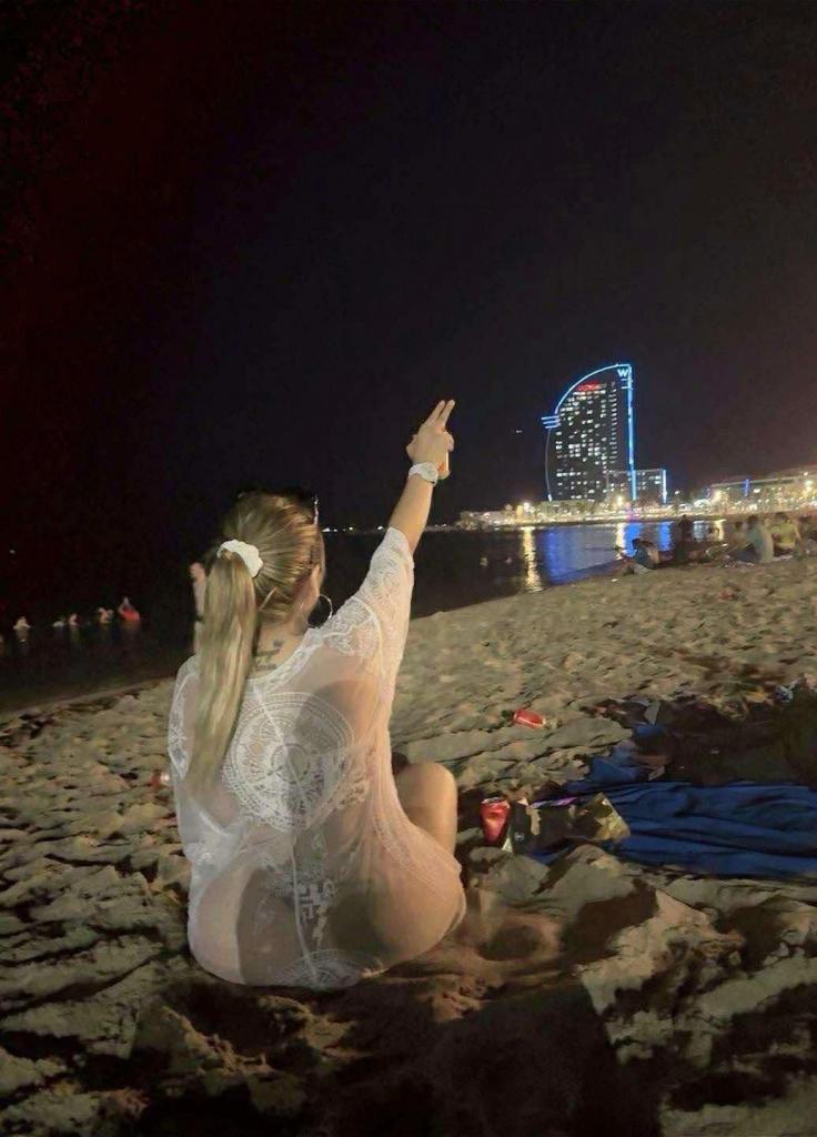 Chica busca chico en Cádiz: Chica busca chico