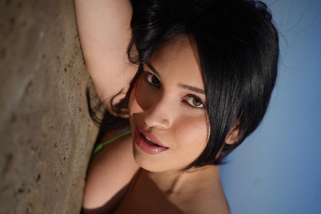 666644819: Chica busca chico en Madrid